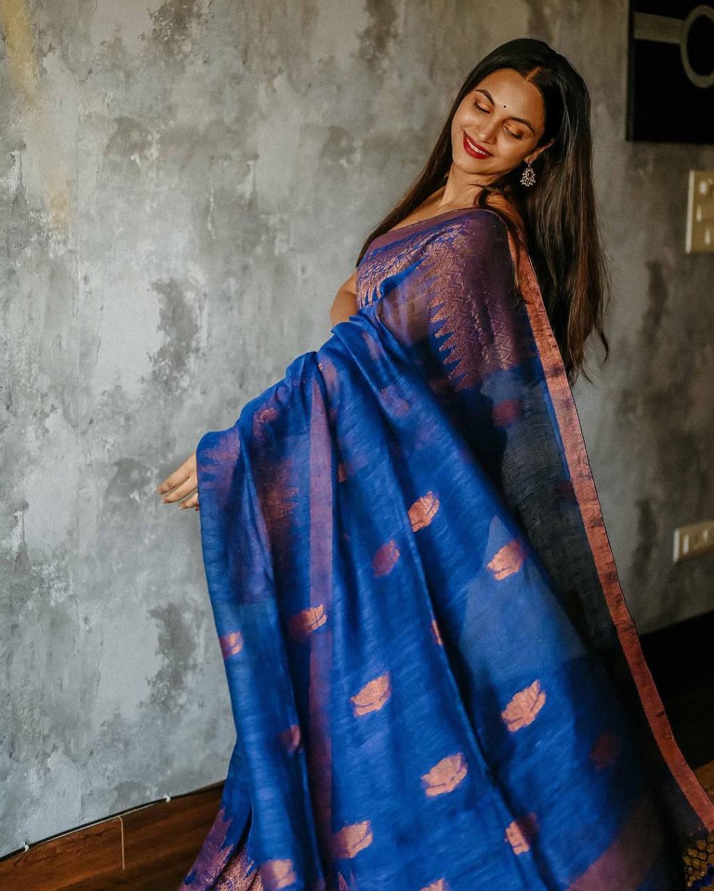 Womens Cotton Saree With Lotus Design And Banarasi Soft Silk Blouse 5.5 Meter Saree 0.8 Meter Unstitched Blouse Piece-Dark Blue
