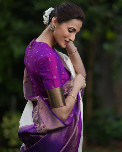 Purple Color Banarasi Saree With Zari Border With Unstiched Blouse Piece For Women