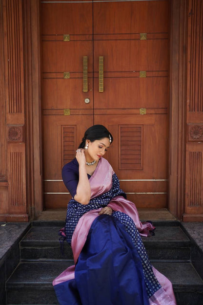 Woven Kanjivaram Jacquard, Pure Silk Saree (Dark Blue)